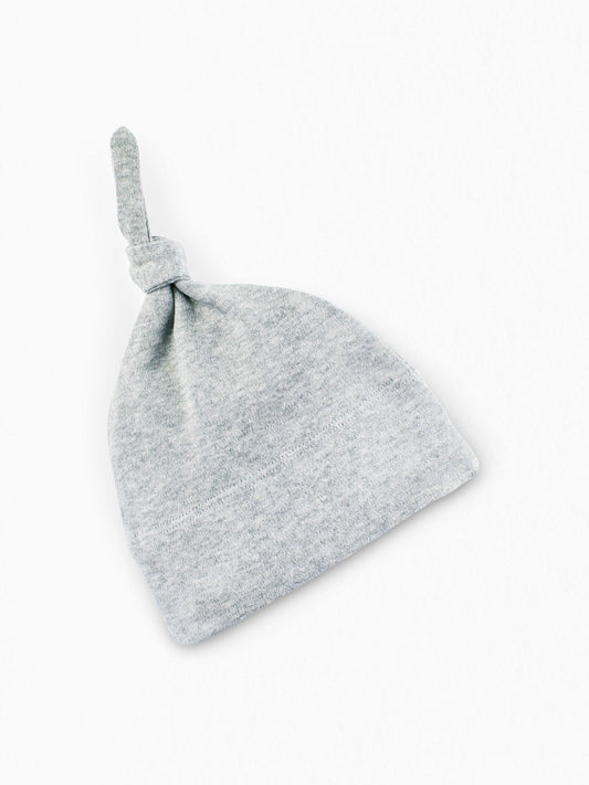 Classic Knotted Hat